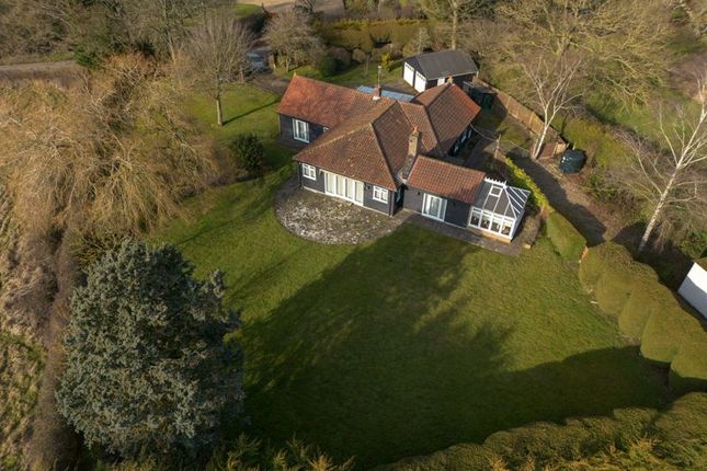 High Elms Lane, Stevenage SG2 3 bed detached bungalow for sale