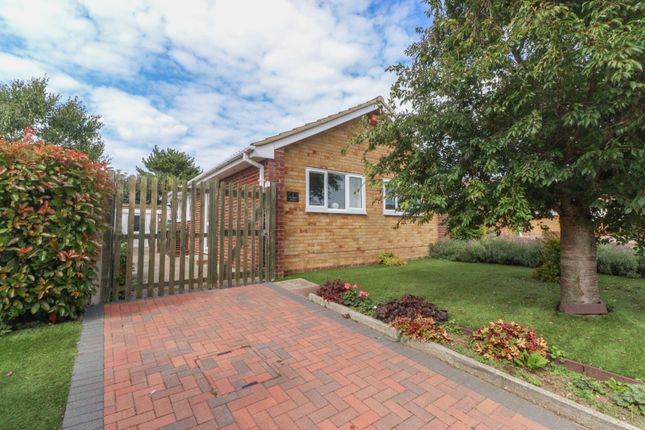 Woodland Avenue, Birchington, Kent, CT7 2 bed bungalow for sale