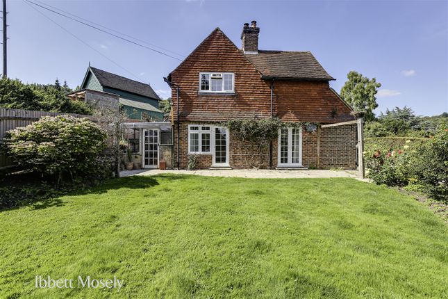 Mapleton Road, Westerham TN16 2 bed detached house for sale