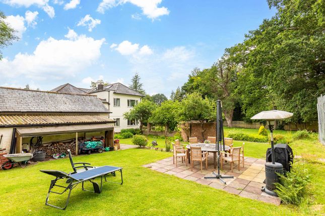 Copthorne Common, Crawley RH10 5 bed detached house for sale