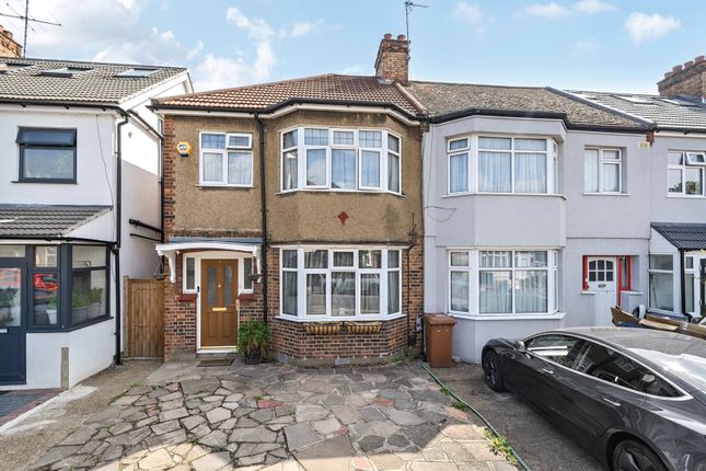Harrow View, Harrow 3 bed end of terrace house for sale