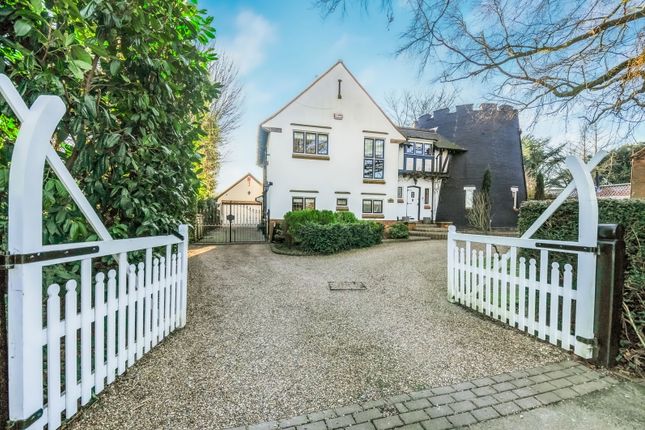 Mill Lane, Beverley HU17 4 bed detached house for sale