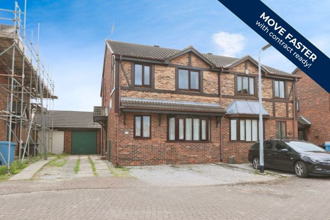 Houston Drive, Hull, East Riding of... 4 bed semi