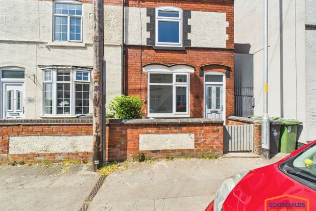 West Street, Leamore, Walsall, WS3 3 bed end of terrace house for sale