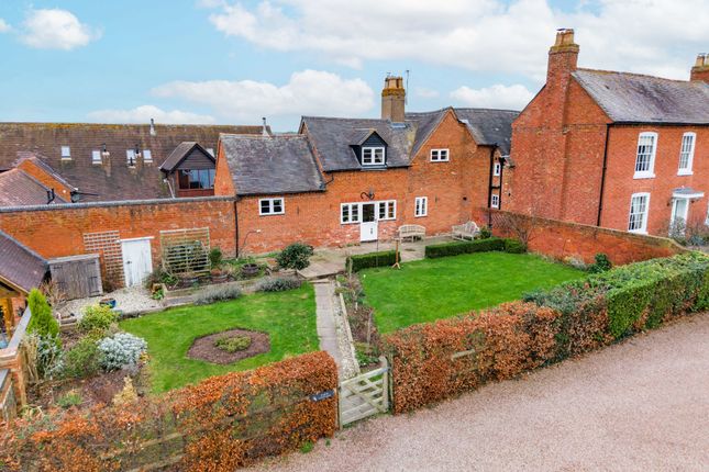 2 bed semi-detached house