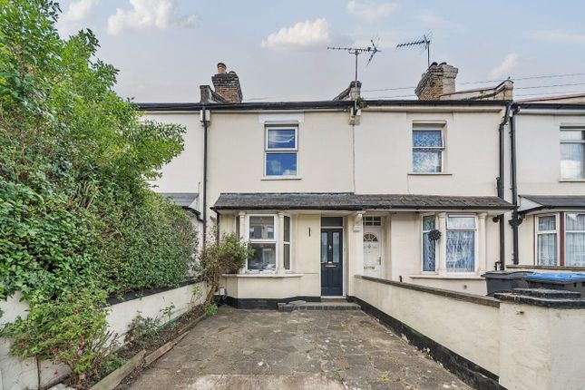 Rucklidge Avenue, London, NW10 2 bed terraced house for sale