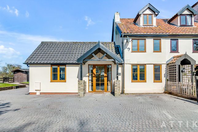 Chediston, Halesworth 4 bed cottage for sale