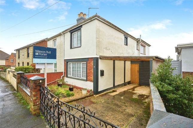 2 bedroom semi-detached house for sale