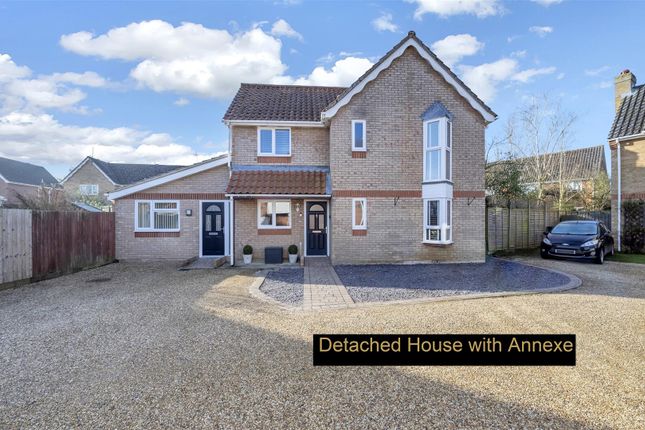 Cloverfields, Thurston, Bury St. Edmunds 4 bed detached house for sale