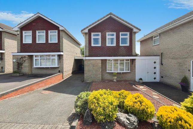 3 bedroom link detached house for sale