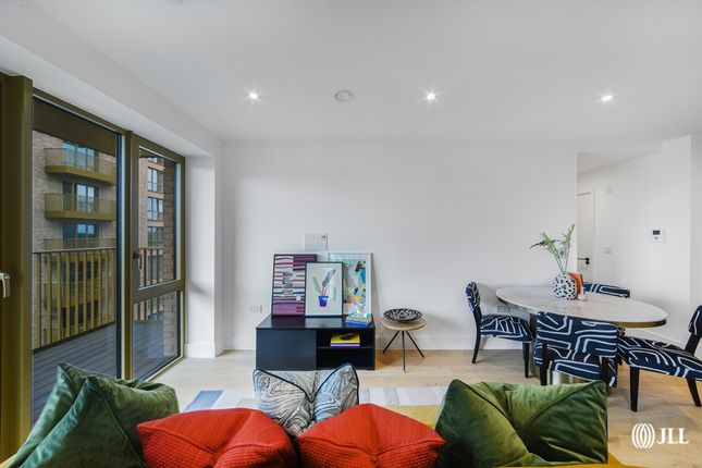 2 bed flat