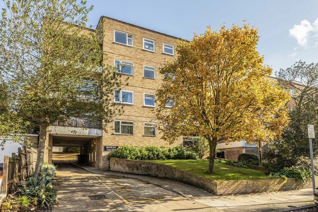Queens Road, Kingston Upon Thames KT2 1 bed flat for sale