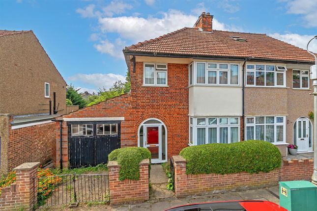 Wynchlands Crescent, St Albans 3 bed house for sale