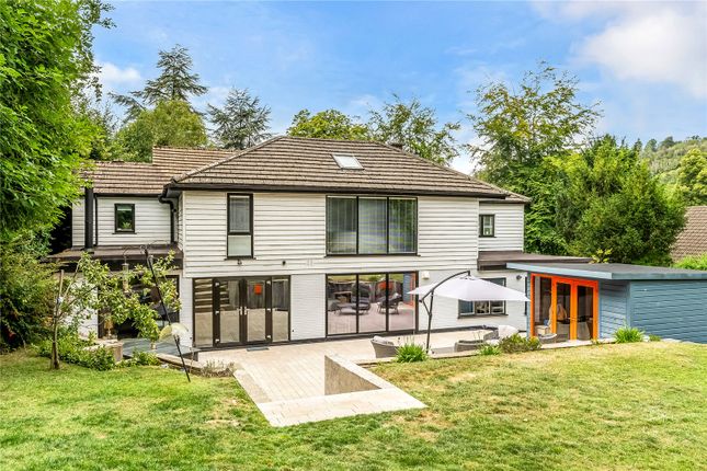Gatton Close, Reigate, Surrey, RH2 5 bed detached house for sale