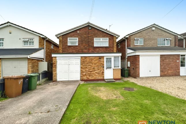 Barmouth Close, Willenhall, WV12 3 bed detached house for sale