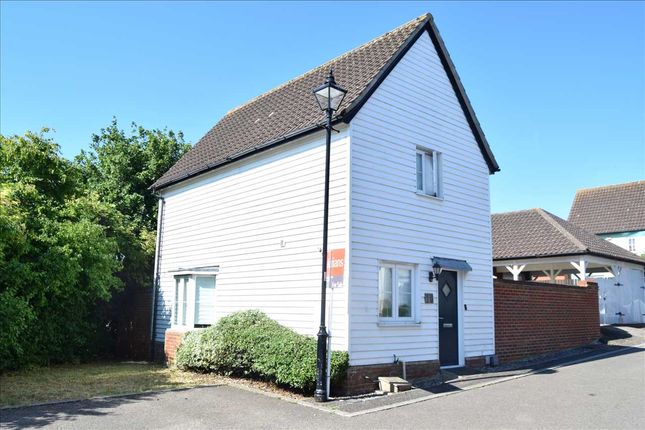 Webb Close, Chelmsford 2 bed detached house for sale