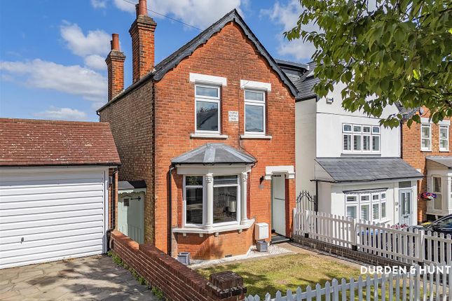 Blackacre Road, Theydon Bois, CM16 3 bed detached house for sale