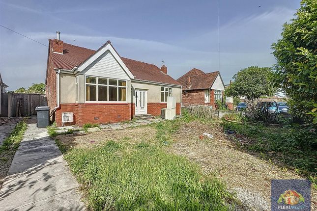 New Cut Lane, Halsall PR8 3 bed detached bungalow for sale