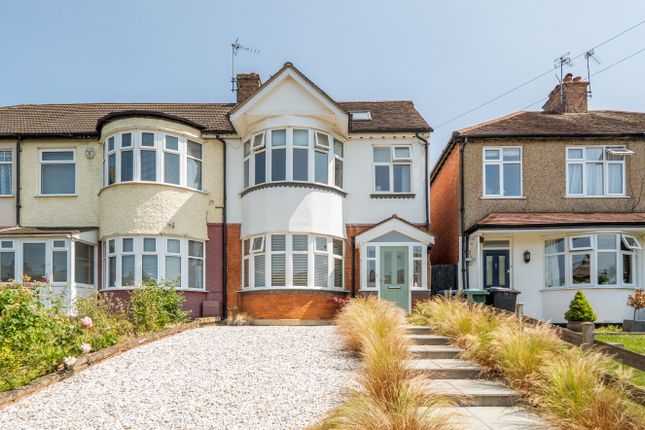 Crescent Road, Barnet, EN4 4 bed end of terrace house for sale