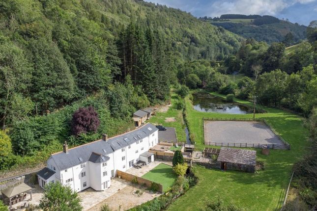 Selattyn Road, Glyn Ceiriog, Llangollen 7 bed country house for sale