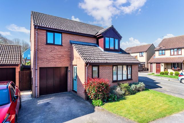Bill Rickaby Drive, Newmarket CB8 3 bed detached house for sale