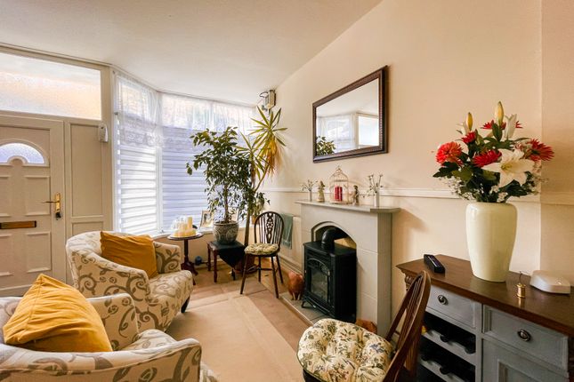 4 bed terraced house