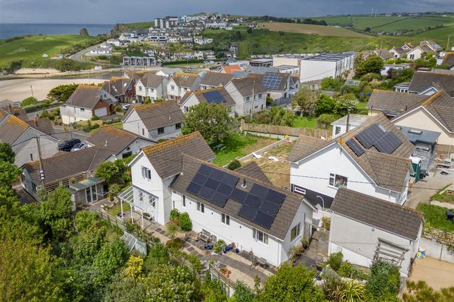 Porth Parade, Newquay TR7 3 bed detached house for sale