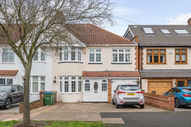 5 bedroom semi-detached house for sale