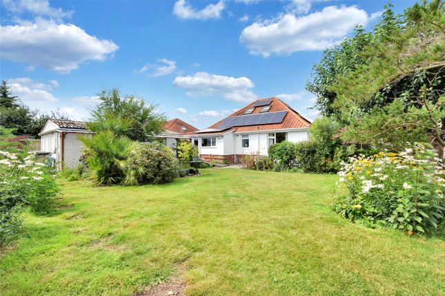 Crescent Avenue, Sticklepath... 3 bed bungalow for sale