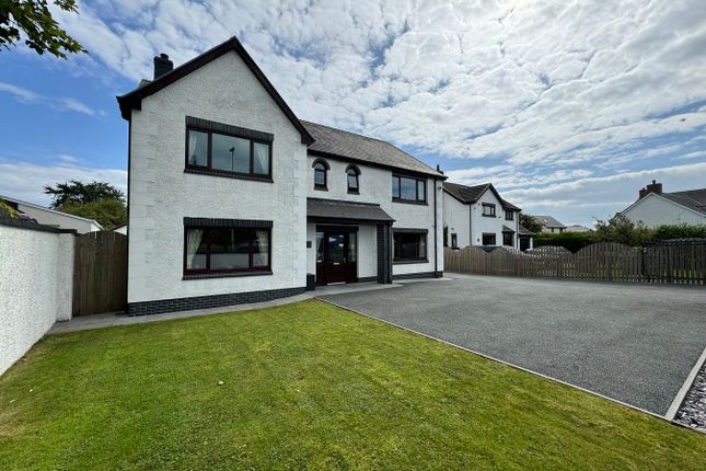 Sarnau, Llandysul, SA44 5 bed detached house for sale