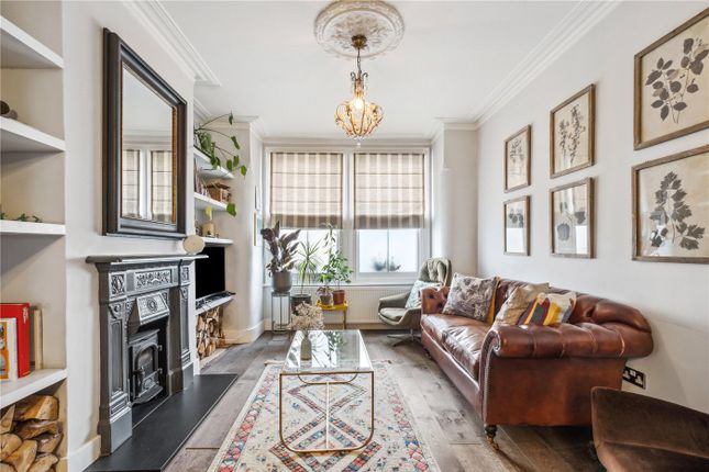 5 bedroom terraced house for sale