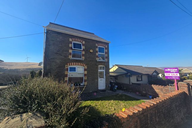 Heol Y Gors, Ammanford SA18 3 bed detached house for sale