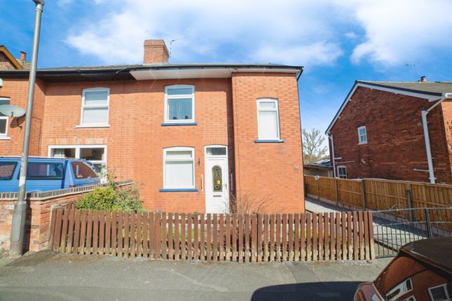 2 bedroom semi-detached house for sale