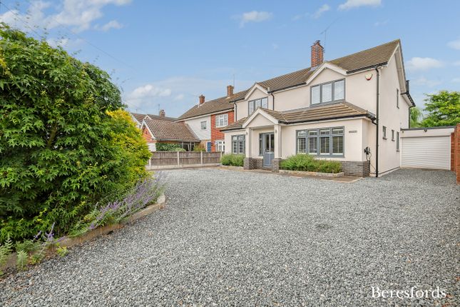 Fingrith Hall Road, Blackmore, CM4 4 bed detached house for sale