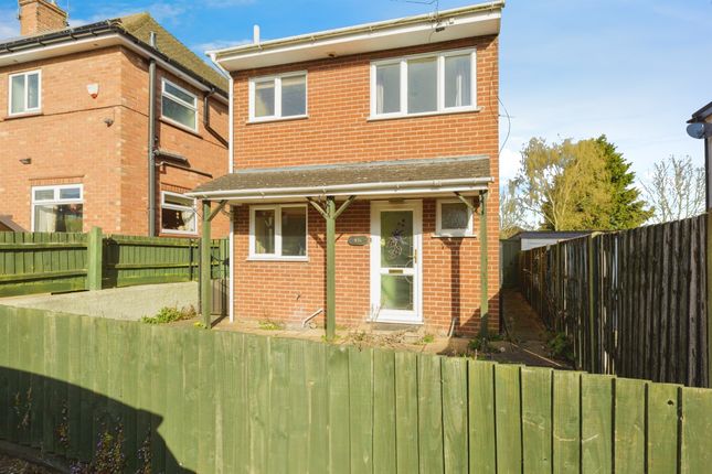 2 bedroom detached house for sale