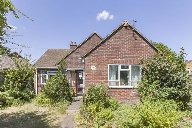 Orchard Close, East Hendred, OX12 3 bed bungalow for sale