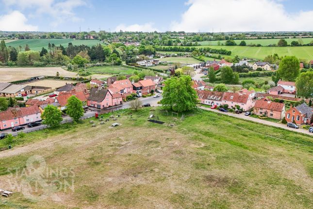 Denmark Street, Diss 3 bed terraced house for sale