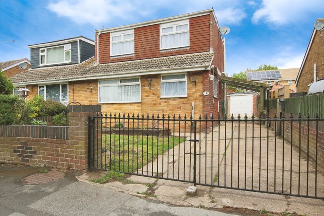 Egroms Lane, Withernsea, HU19 2LZ 3 bed bungalow for sale