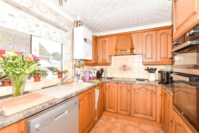 Bewsbury Cross Lane, Whitfield... 2 bed bungalow for sale
