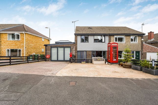 Denbigh Court, Caerphilly, CF83 2UN 4 bed semi