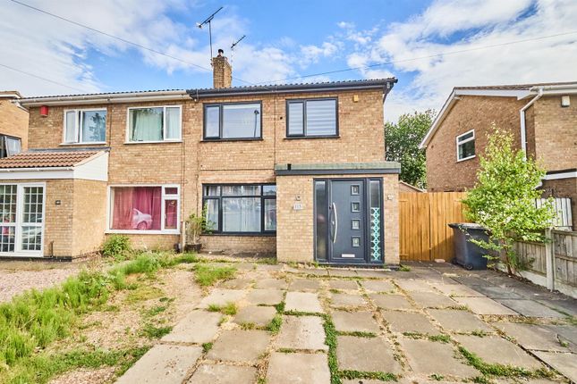 Roston Drive, Hinckley 3 bed house for sale