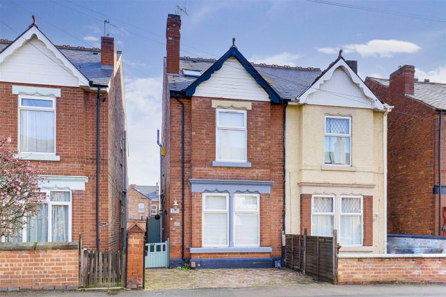 College Street, Long Eaton NG10 3 bed semi