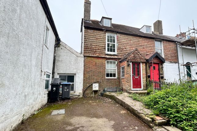 Satmar Lane, Folkestone CT18 2 bed cottage for sale