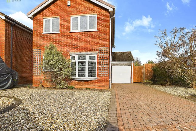Burrow Hill Close, Birmingham B36 3 bed link detached house for sale