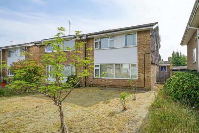 Wentworth Drive, Leighton Buzzard 3 bed semi