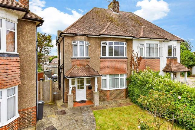 1 bedroom ground floor flat for sale