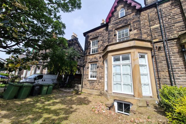 6 bedroom semi-detached house for sale