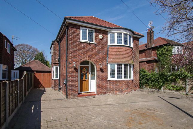 Rydal Drive, Hale Barns 4 bed detached house for sale