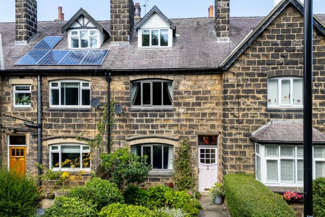 Creskeld View, Leeds LS16 3 bed terraced house for sale