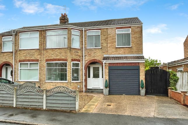 Kings Mead, Woodmansey, Beverley... 4 bed semi